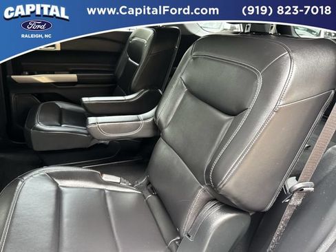 Certified 2023 Ford Explorer XLT w/ Equipment Group 202A AWD/4WD image 18