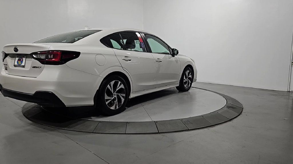 Used 2023 Subaru Legacy Premium AWD/4WD image 5