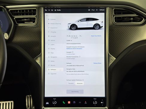 Used 2017 Tesla Model X 75D image 30