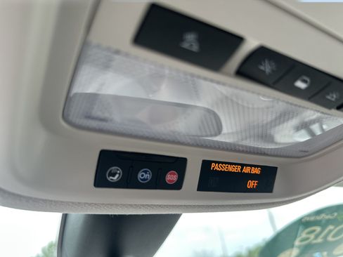 Certified 2018 Chevrolet Cruze LT FWD image 18
