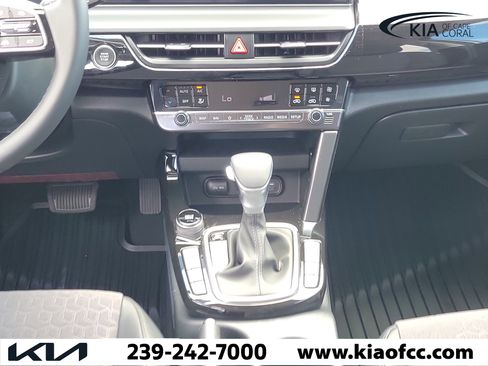 New 2026 Kia Seltos S FWD image 18