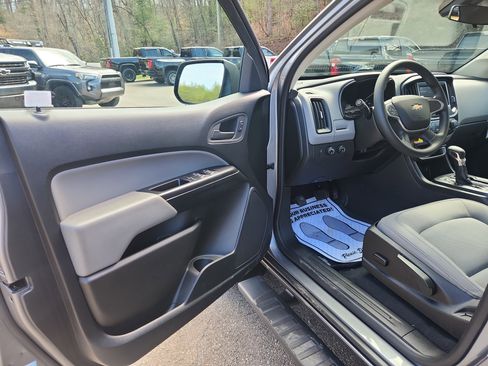 Used 2022 Chevrolet Colorado W/T w/ WT Convenience Package image 20