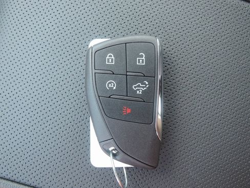 New 2025 Chevrolet Silverado 2500 LTZ w/ LTZ Convenience Package image 25