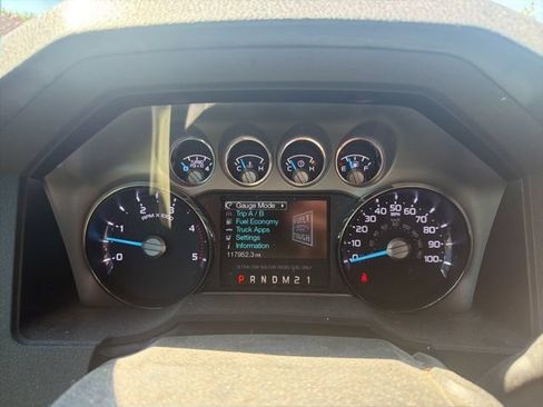 Used 2016 Ford F250 Lariat w/ Lariat Ultimate Package AWD/4WD image 49