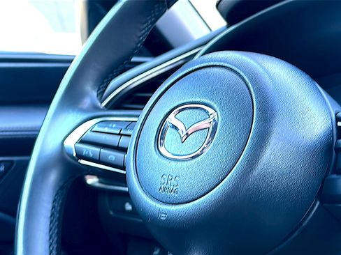 Used 2024 MAZDA MAZDA3 s image 30