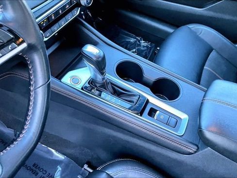 Used 2021 Nissan Altima 2.5 SR w/ SR Premium Package image 13