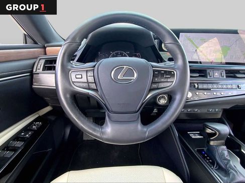 Certified 2024 Lexus ES 350 w/ Premium Package FWD image 6