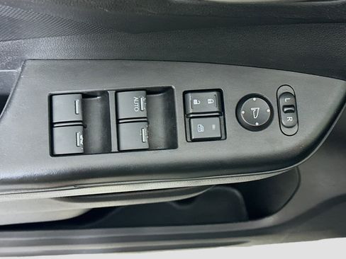 Used 2014 Honda CR-V LX image 15
