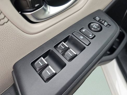 New 2026 Honda Pilot Touring image 28