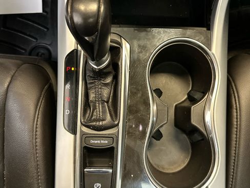 Used 2019 Acura TLX image 24