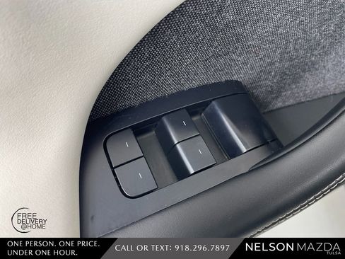 Used 2023 Tesla Model X Plaid image 20