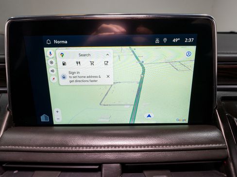 Used 2022 Chevrolet Tahoe LT w/ Luxury Package image 16