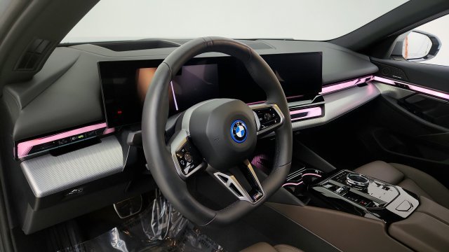 Used 2026 BMW i5 eDrive40 RWD image 49