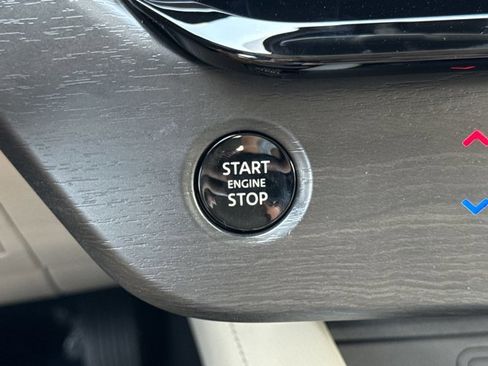 New 2025 Nissan Murano SL image 23