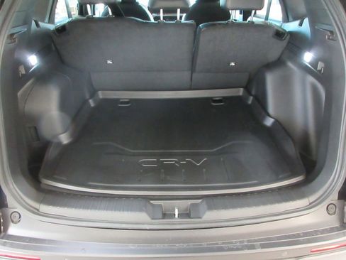 Used 2025 Honda CR-V Sport-L image 10