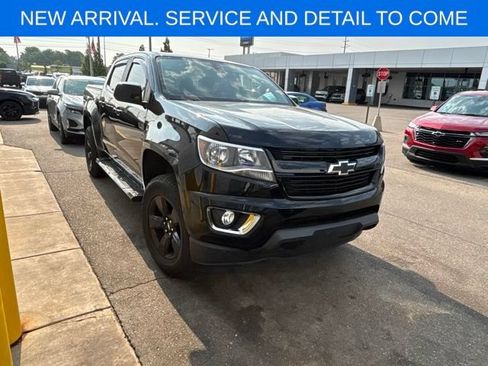 Used 2016 Chevrolet Colorado LT w/ Midnight Edition AWD/4WD image 6