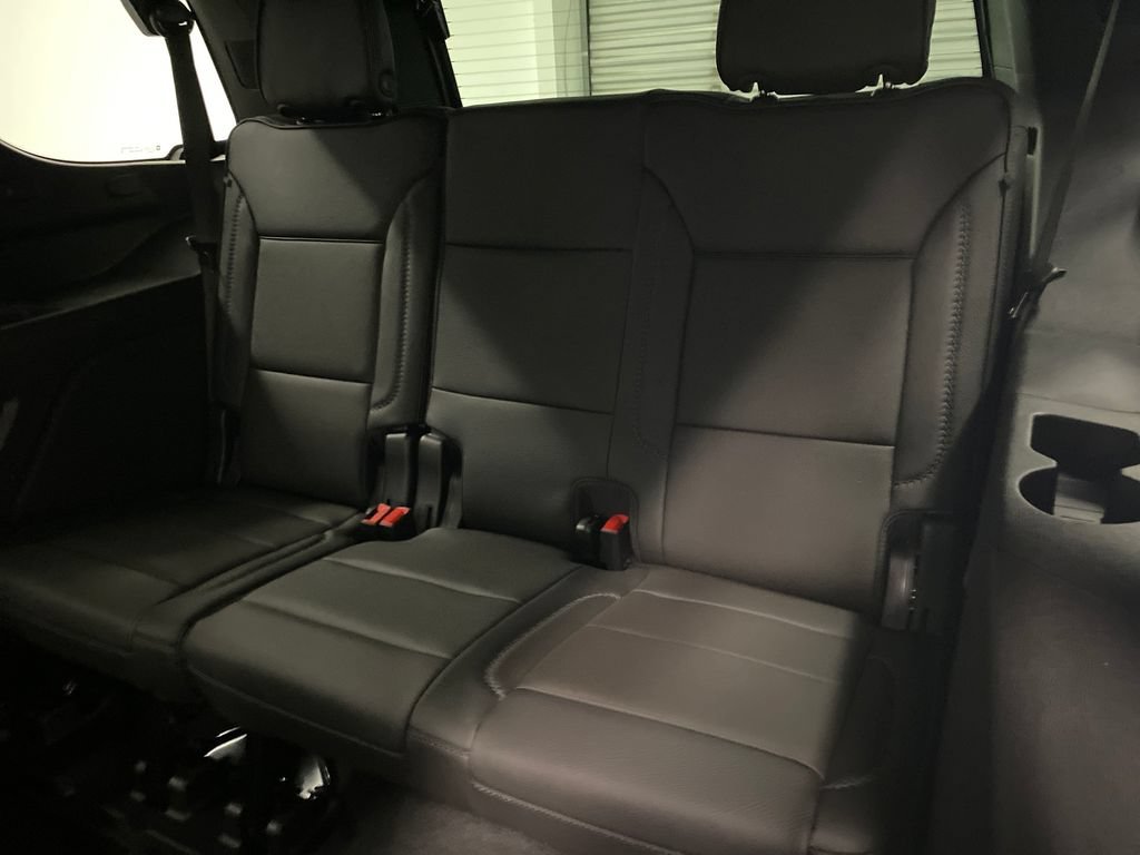 Used 2026 GMC Yukon Denali w/ Denali Reserve Package AWD/4WD image 19