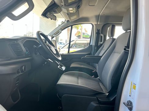 Used 2024 Ford Transit 350 XLT RWD image 10