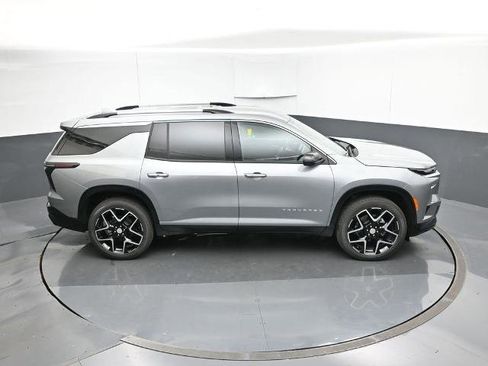 New 2026 Chevrolet Traverse High Country w/ LPO, Floor Liner Package image 22