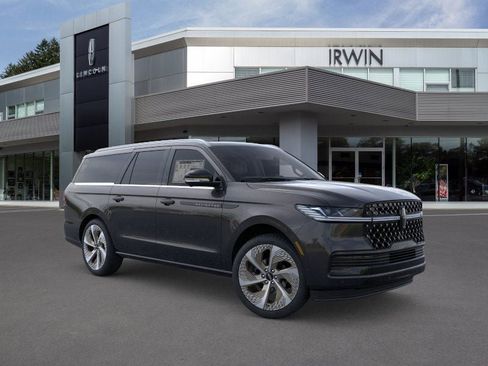 New 2026 Lincoln Navigator L Black Label image 7