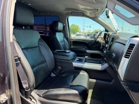 Used 2016 Chevrolet Silverado 1500 LTZ Z71 w/ LTZ Plus Package AWD/4WD image 11