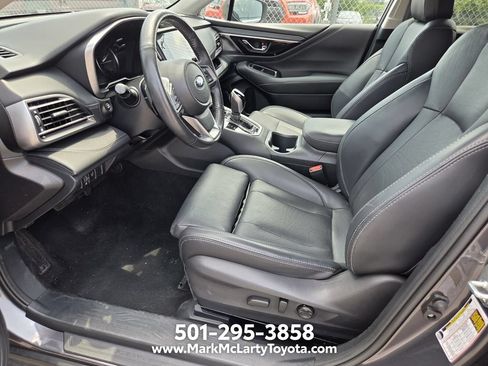 Used 2023 Subaru Outback Limited AWD/4WD image 9
