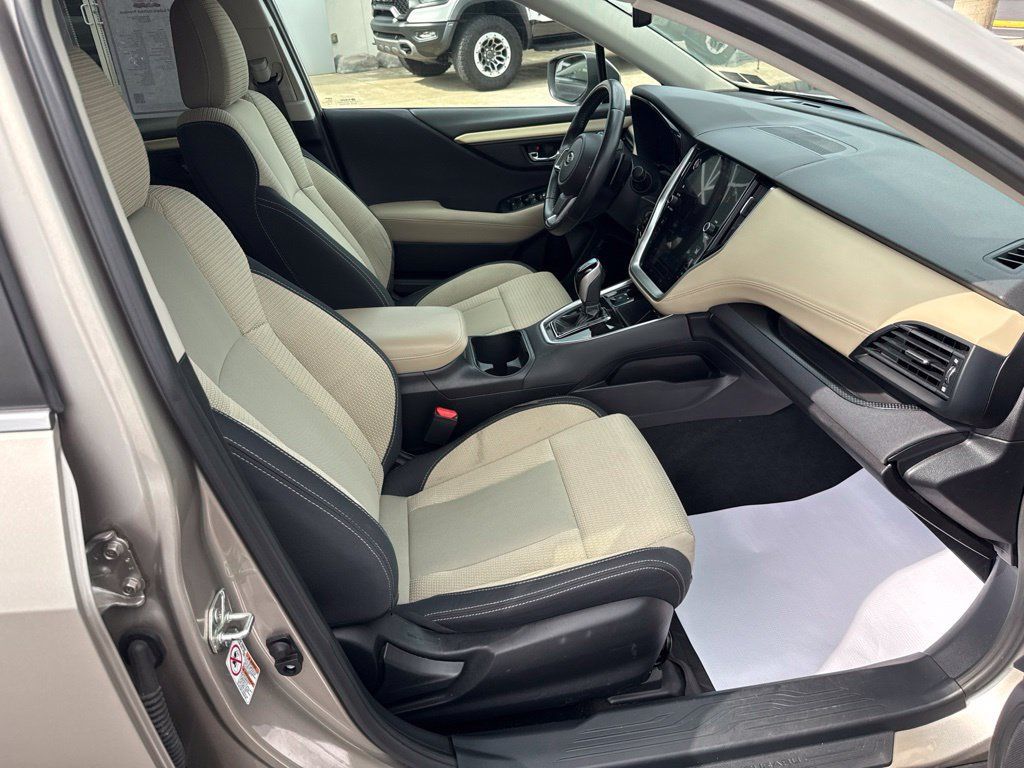 Used 2020 Subaru Outback Premium AWD/4WD image 11