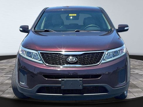 Used 2015 Kia Sorento LX FWD image 2