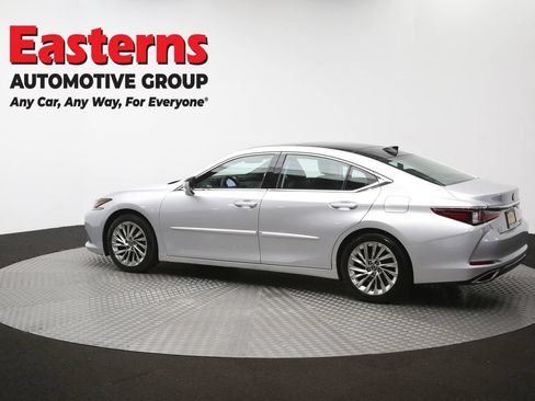 Used 2019 Lexus ES 350 Ultra Luxury w/ Accessory Package FWD image 65