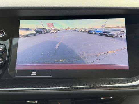 Used 2021 Buick Envision Essence w/ Sport Touring Package image 23