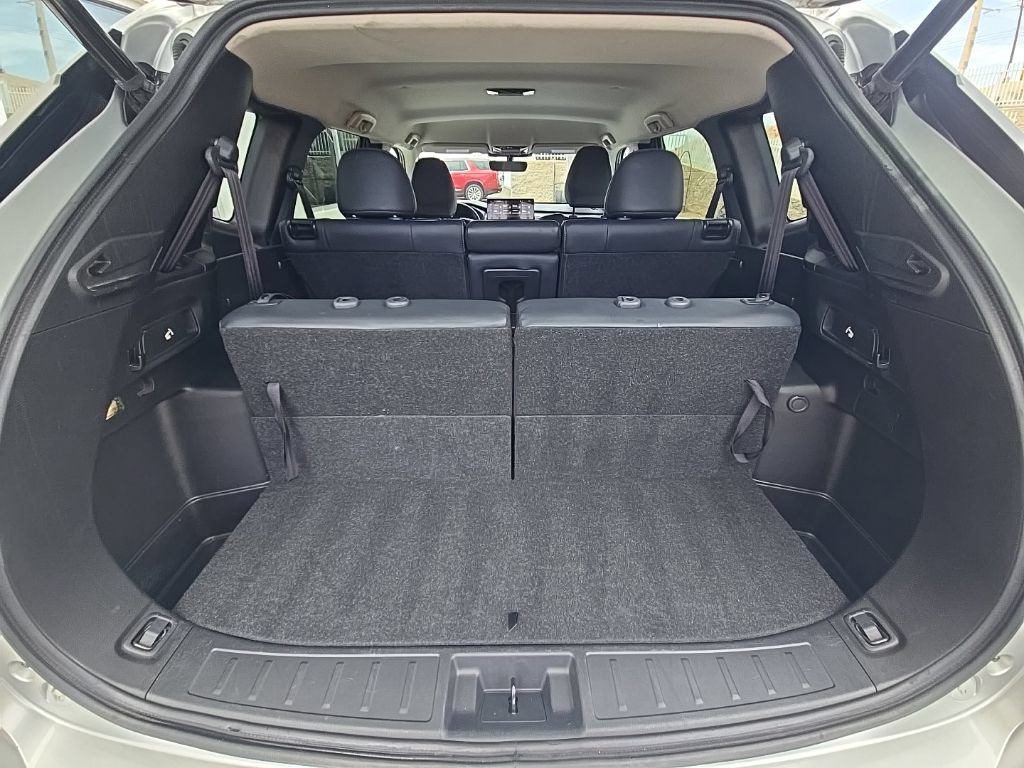 Used 2025 Mitsubishi Outlander SE FWD image 35