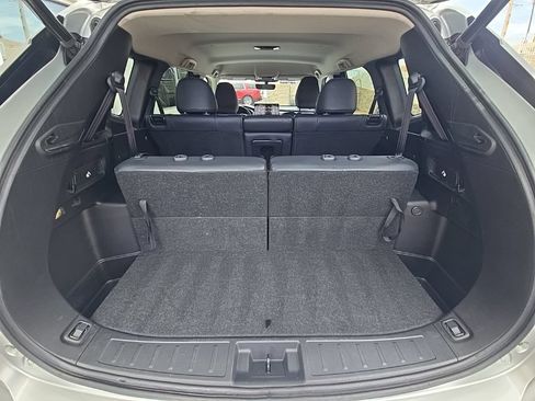 Used 2025 Mitsubishi Outlander SE FWD image 35