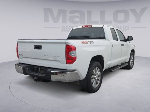 Used 2017 Toyota Tundra SR5 AWD/4WD image 5