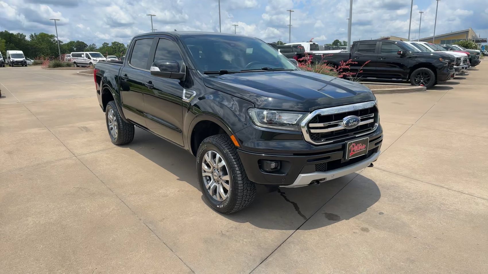 Used 2023 Ford Ranger Lariat w/ FX4 Off-Road Package AWD/4WD image 3