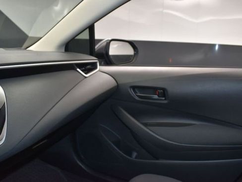 Used 2025 Toyota Corolla LE FWD image 22