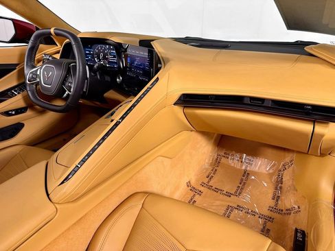 Used 2023 Chevrolet Corvette Stingray Premium Conv w/ Z51 Performance Package RWD image 32