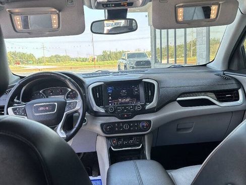 Used 2018 GMC Terrain SLT w/ Preferred Package FWD image 22