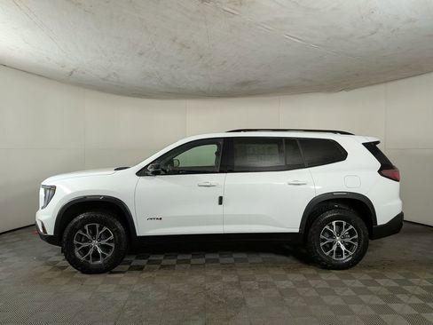 New 2026 GMC Acadia AT4 w/ Luxury Package AWD/4WD image 3