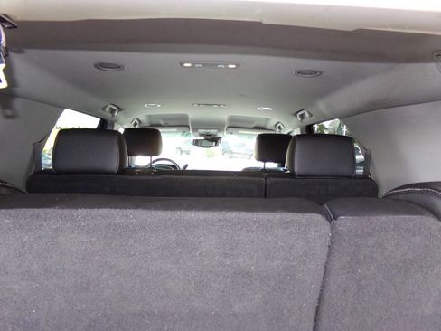 Used 2016 Chevrolet Tahoe LT image 22