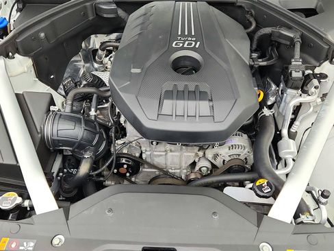 Used 2023 Genesis G70 2.0T AWD/4WD image 30
