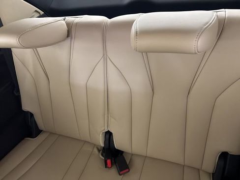 Used 2025 Acura MDX w/ Technology Package image 31