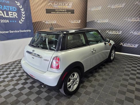 Used 2013 MINI Cooper Hardtop image 14