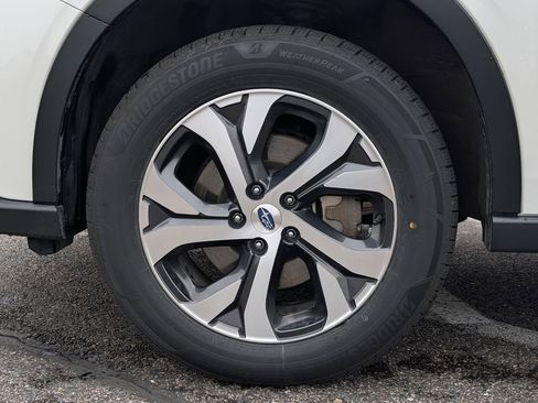 Used 2022 Subaru Outback Touring AWD/4WD image 15