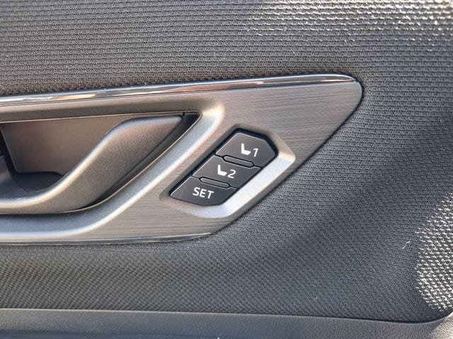 New 2026 Subaru Outback Limited AWD/4WD image 21