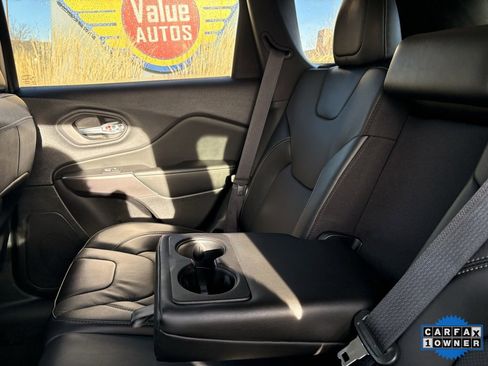 Used 2022 Jeep Cherokee Latitude Lux image 25