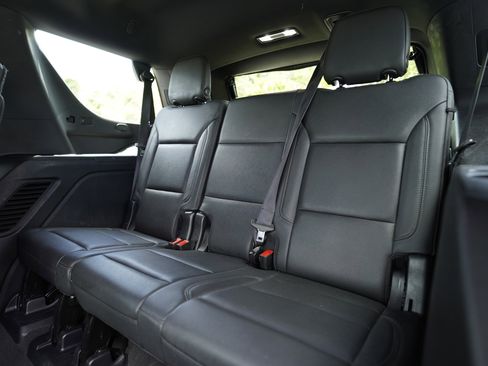 Used 2021 Chevrolet Tahoe LT AWD/4WD image 11