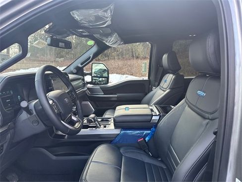 New 2025 Ford F150 Platinum w/ Equipment Group 702A High image 9