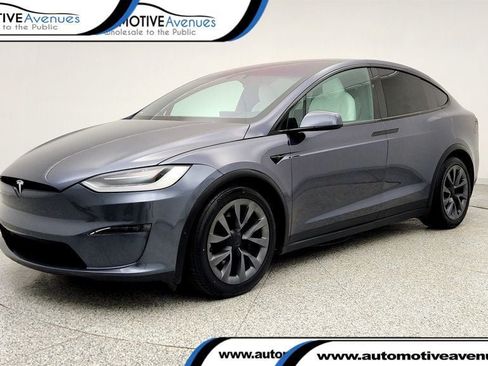 Used 2023 Tesla Model X AWD/4WD image 1
