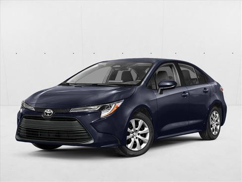 Used 2024 Toyota Corolla LE image 1