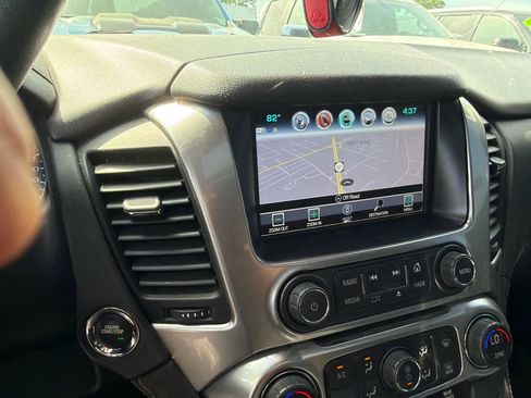 Used 2019 Chevrolet Suburban LT AWD/4WD image 9